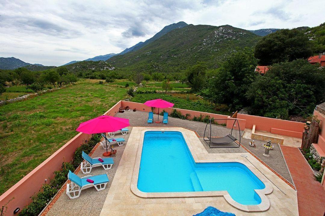 Holiday Home Perunika Zezevica Exterior foto