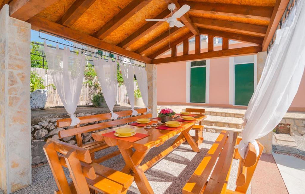 Holiday Home Perunika Zezevica Exterior foto